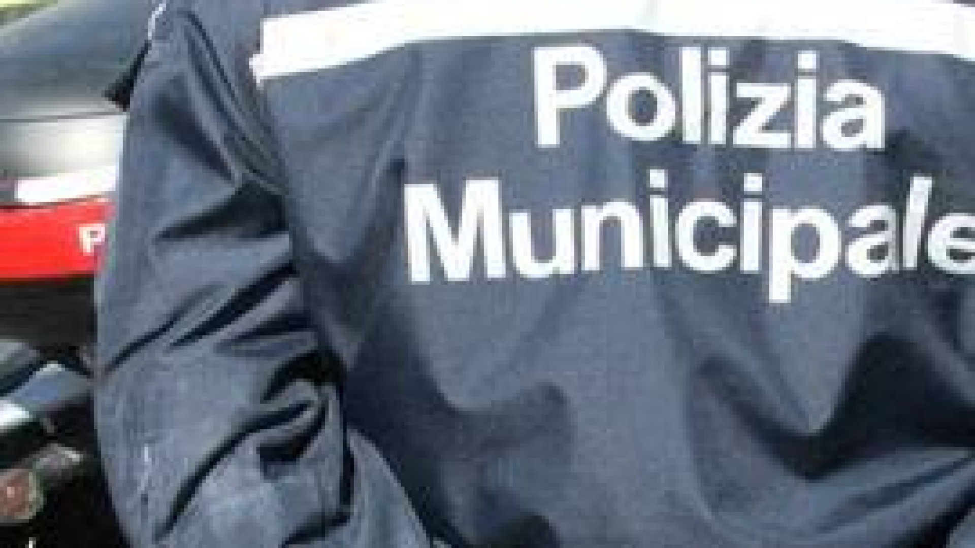 Niente assicurazione e patente falsa, sequestrate tre auto