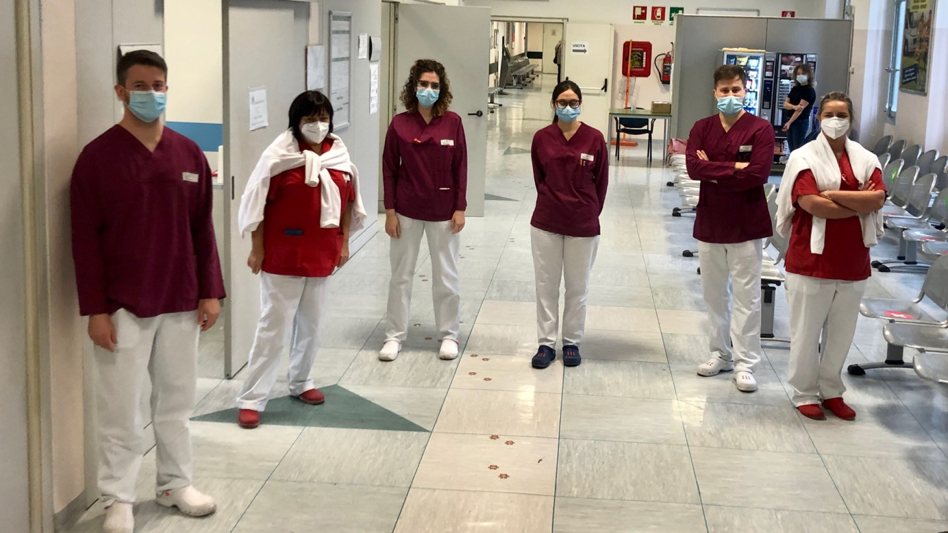 “Ogni giorno oltre 2mila tamponi in laboratorio, il nostro lavoro nell’ombra"