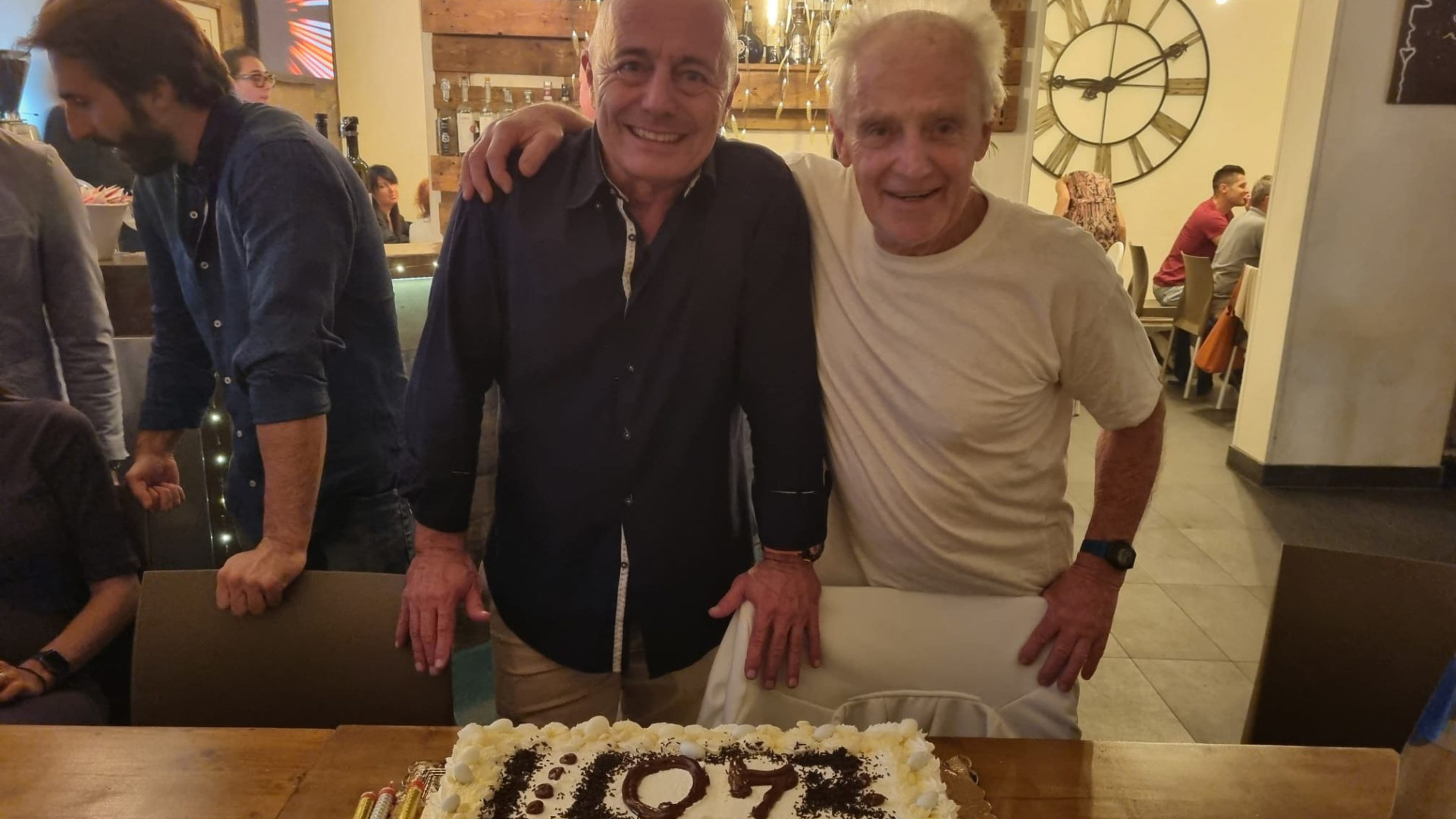 Buon compleanno Acrobatic: i 40 anni della palestra festeggiati con atleti ed amici