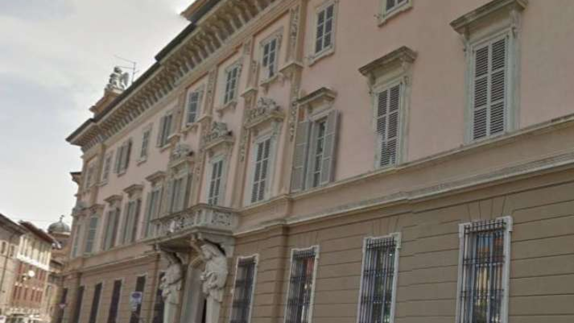 Don Busani nuovo parroco di Ganaghello, don Poggi all'ufficio stampa