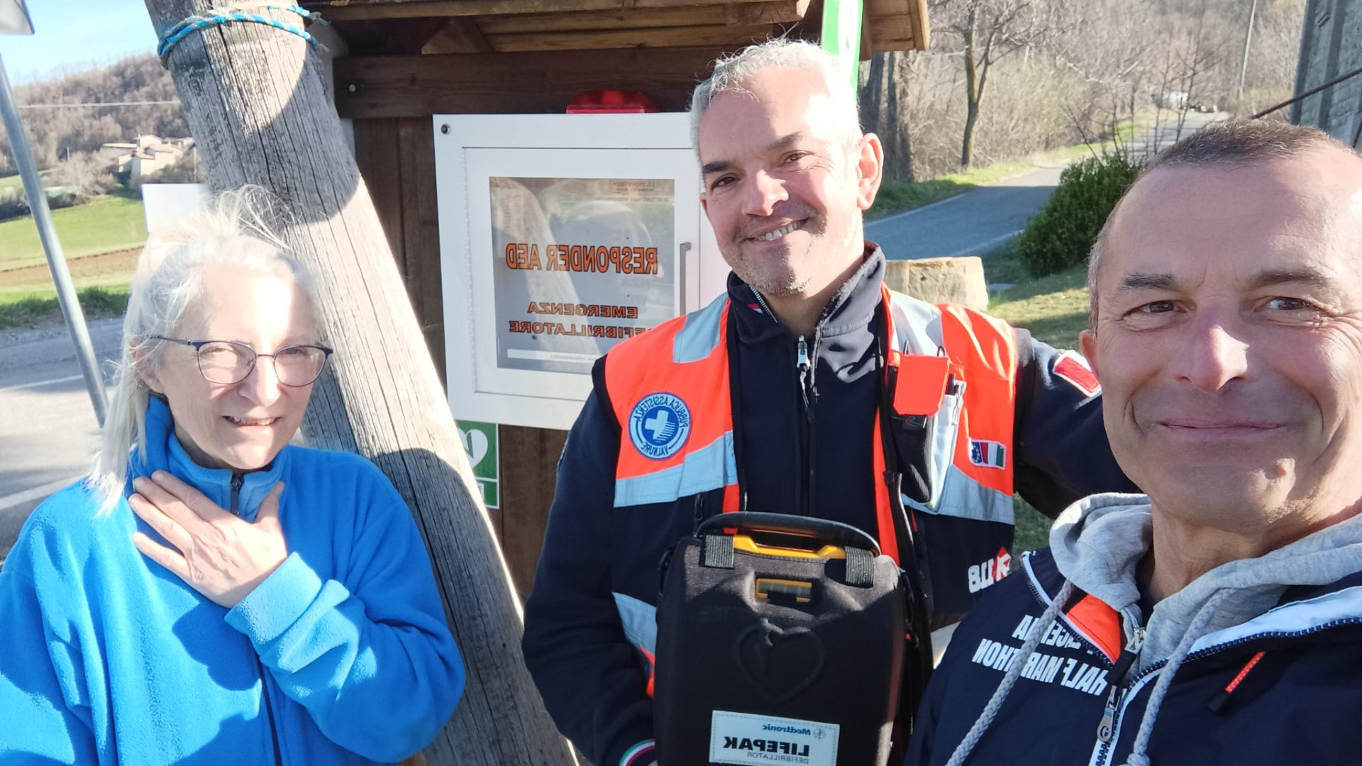 Meta di ciclisti e podisti: a Montesanto di Ponte dell'Olio c'è un nuovo defibrillatore