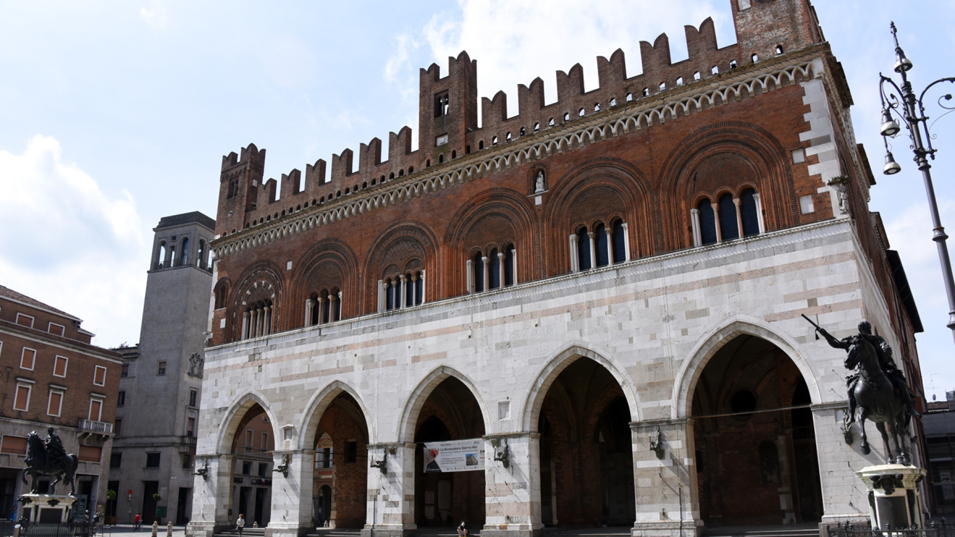 Antonino d'oro 2020 alla "Città di Piacenza e provincia"