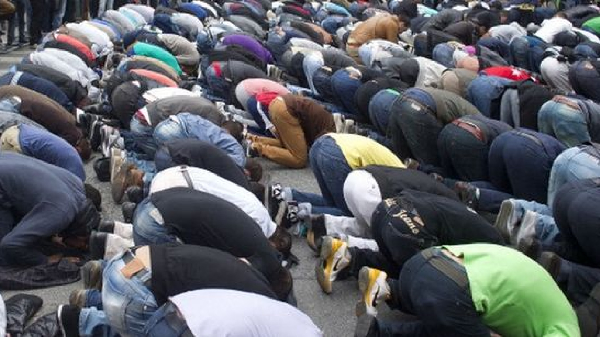 Isis, i musulmani magrebini di Castelsangiovanni si dissociano