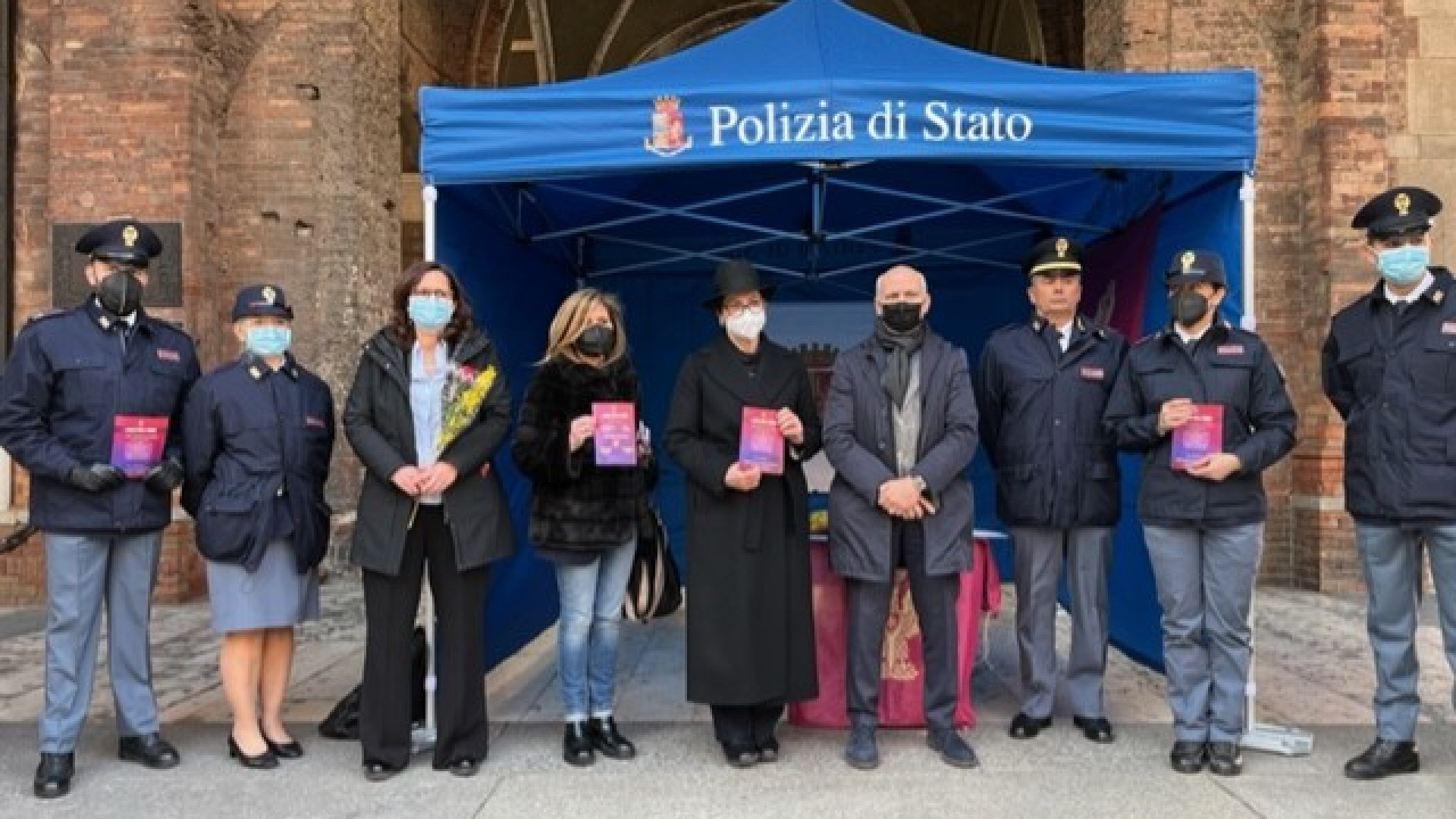"Questo non è amore" Campagna della Polizia contro la violenza di genere