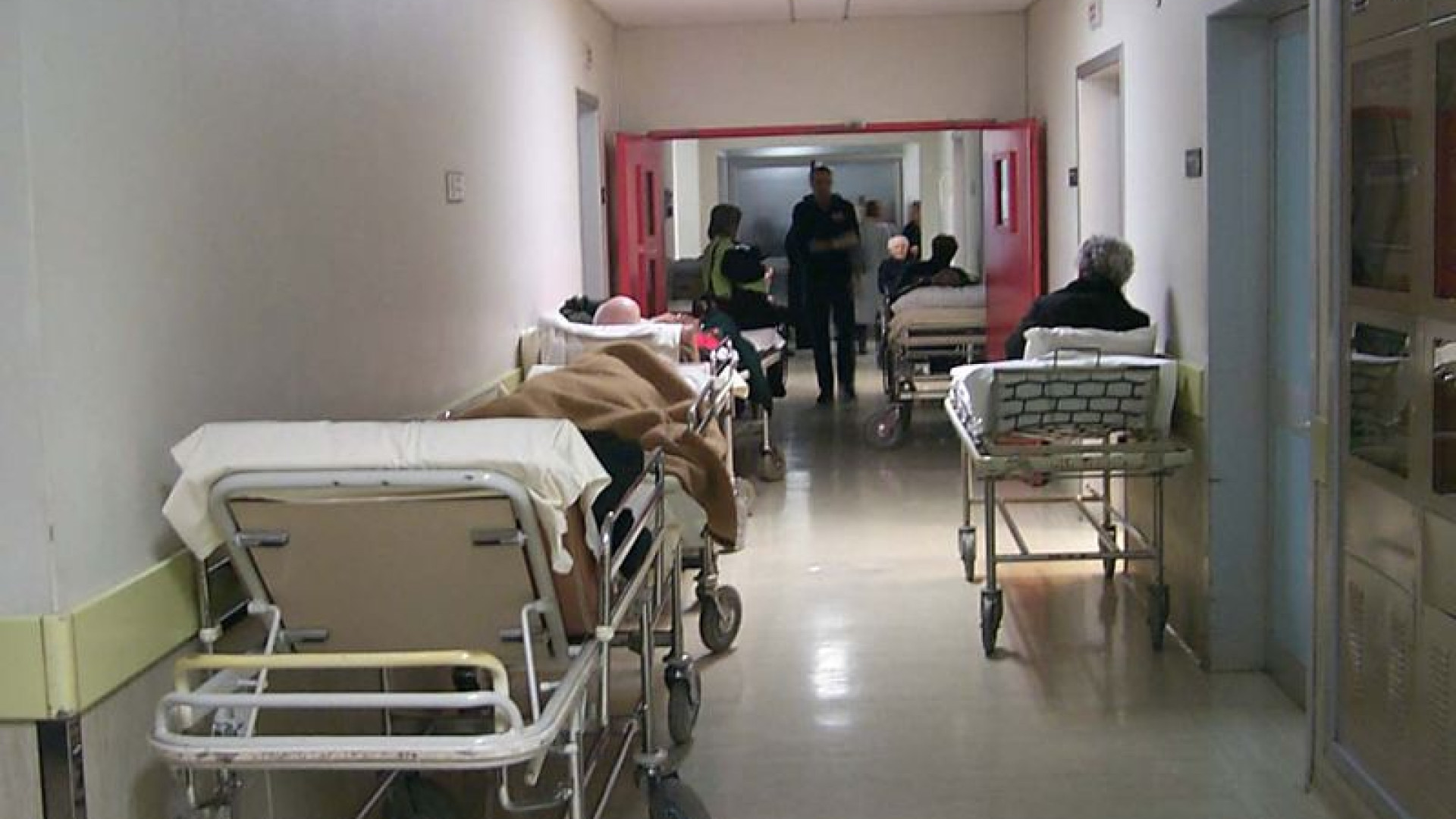 Boom di polmoniti e influenze: emergenza letti all’ospedale