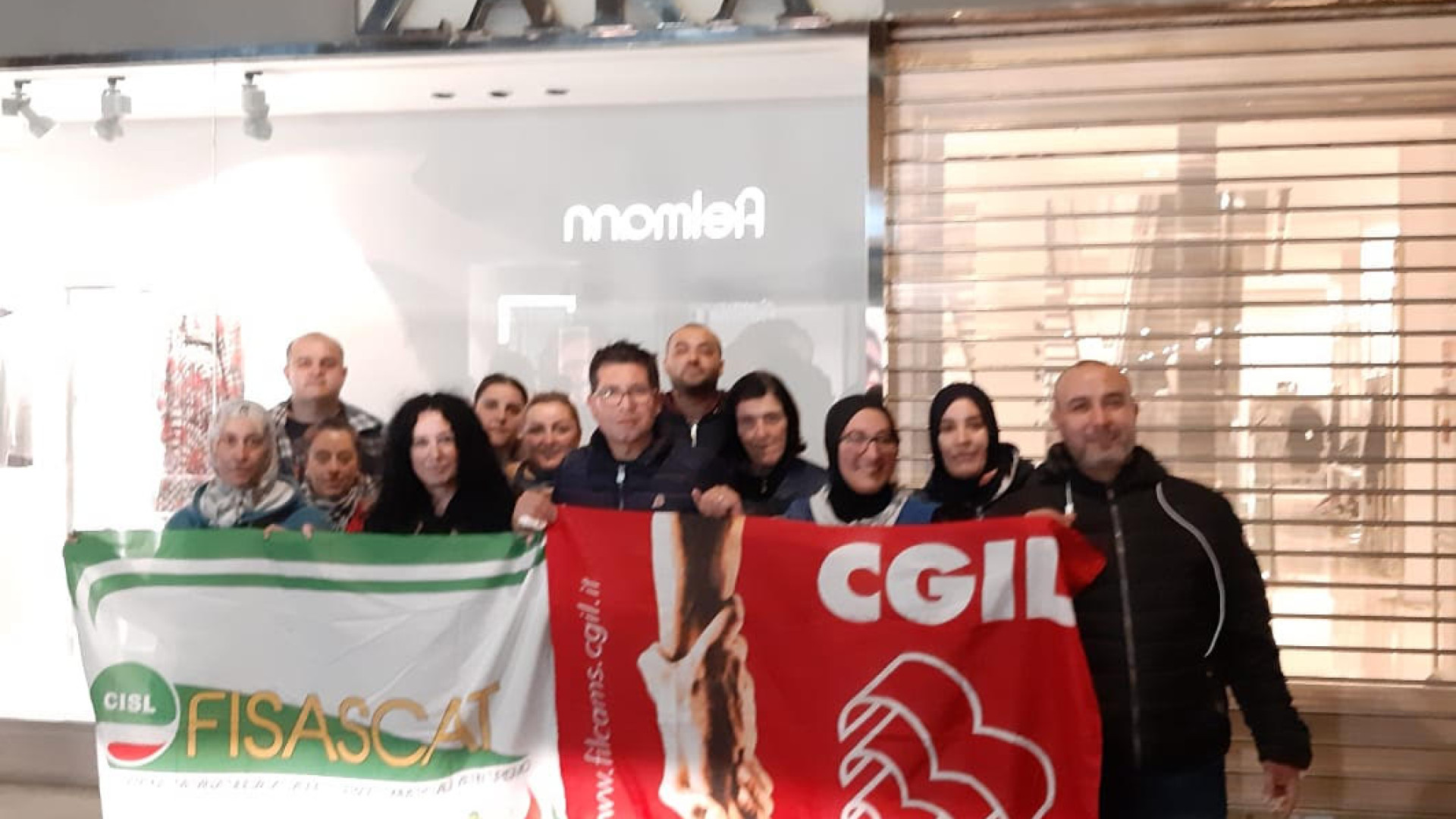 Logistica, i lavoratori dell'appalto Zara in sciopero: "Senza stipendio da settembre"