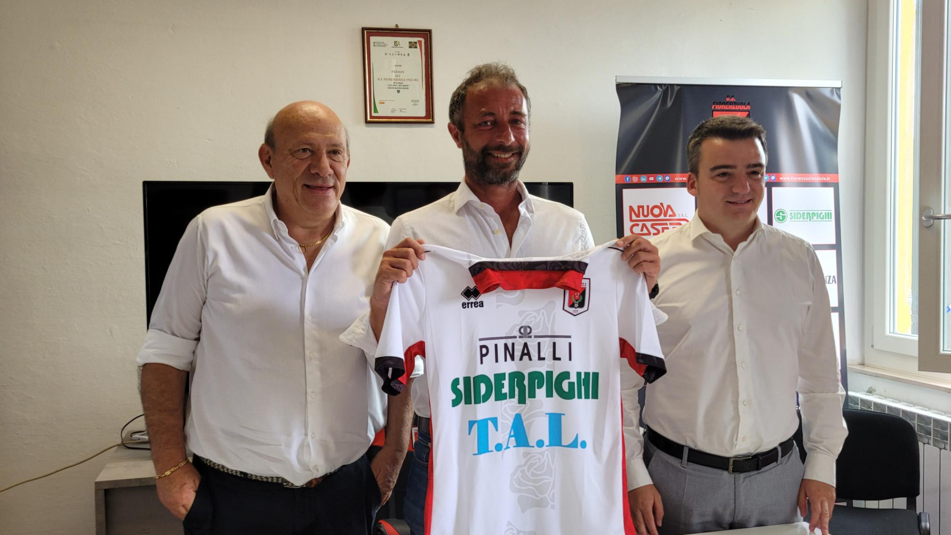 Il Fiorenzuola presenta mister Bonatti: "Ottenere il massimo con umiltà"