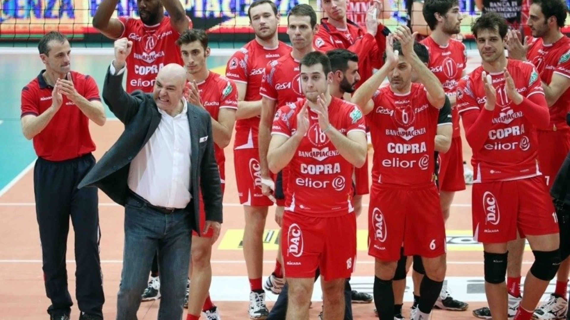 Copra Elior, finale a un passo: oggi gara 5 contro Perugia