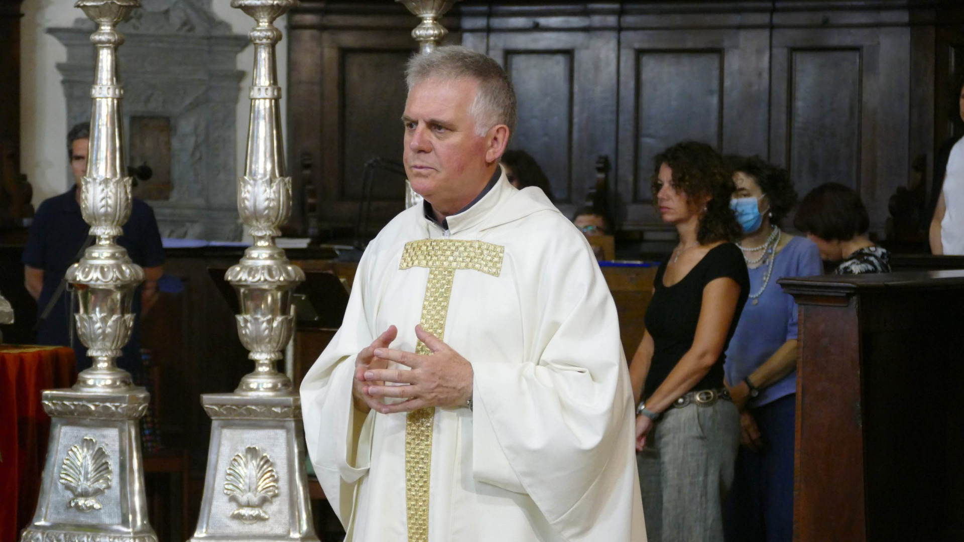 Monsignor Busani lascia Castello. Il nuovo parroco sarà don Campisi
