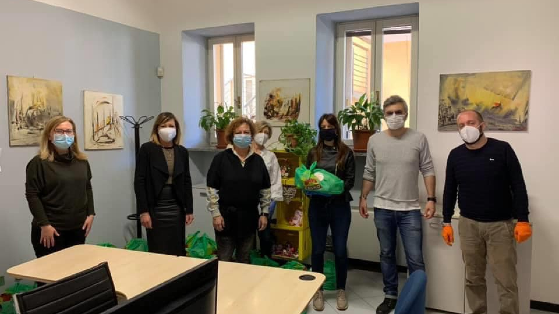 Solidarietà: 200 borse alimenti dai soci del Rotary Club Valtidone