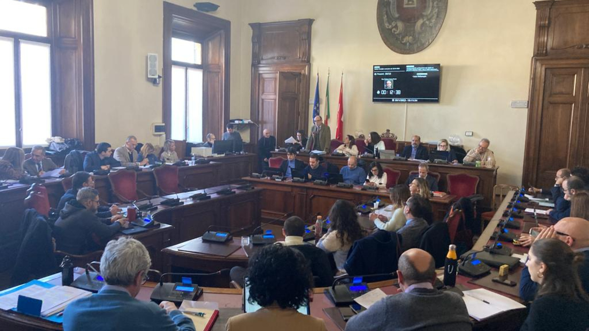La maggioranza dice no alla tregua fiscale: "Schiaffo alla gente perbene". Il dibattito