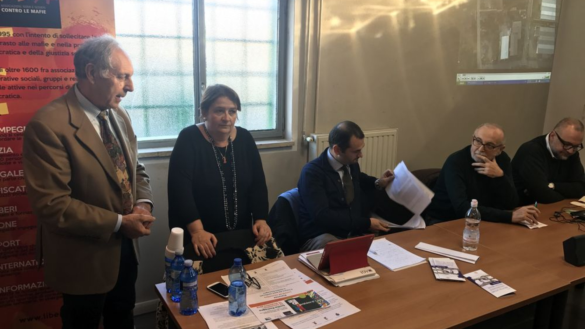 A Calendasco "Liberaidee". Libretto di istruzioni per beni confiscati