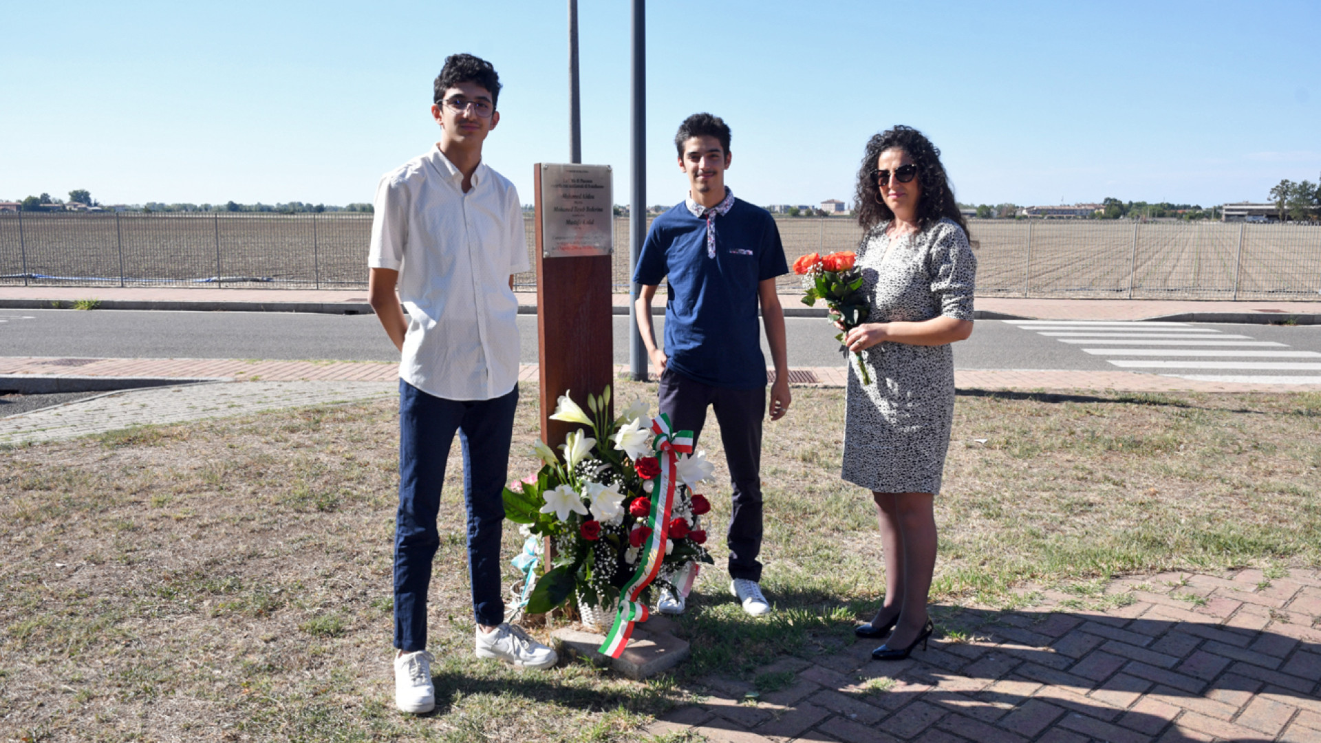 Schianto C-130, a Piacenza i figli del pilota. "In futuro ci piacerebbe vivere qui"