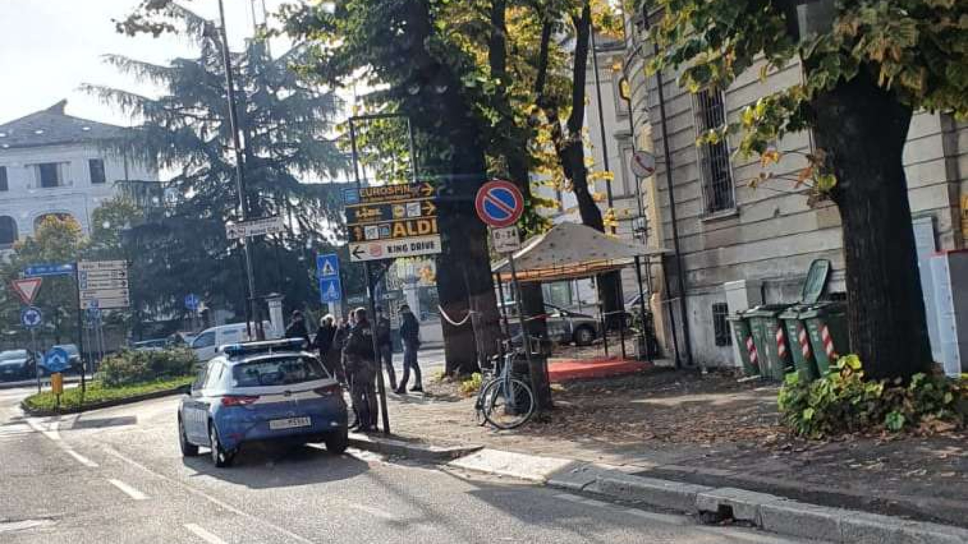 Avventori pregiudicati e senza mascherina: 5 giorni di chiusura per un bar