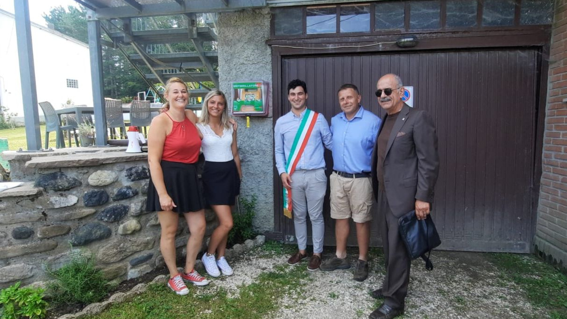 Solidarietà in quota, donato un defibrillatore per il passo della Cappelletta