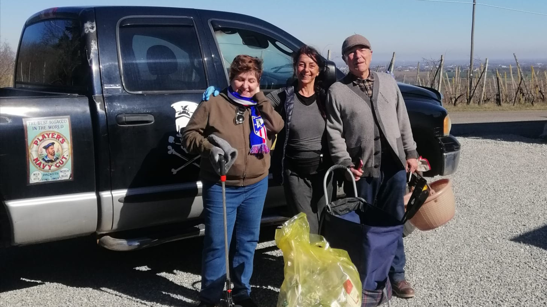 "Puliamo la valle": a Ziano volontari in azione per raccogliere rifiuti