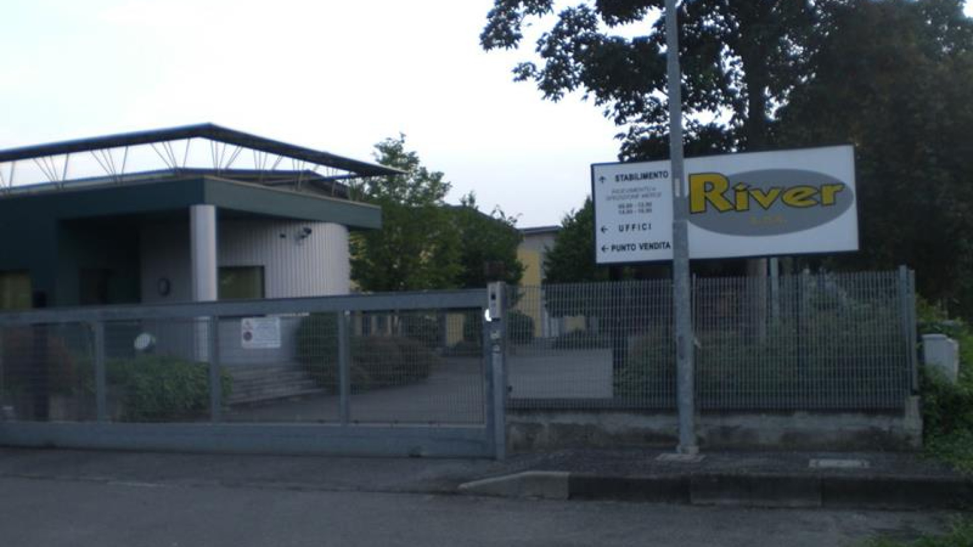 Podenzano, il caso River scalda l'aria. Il legale risponde al sindaco Ghisoni