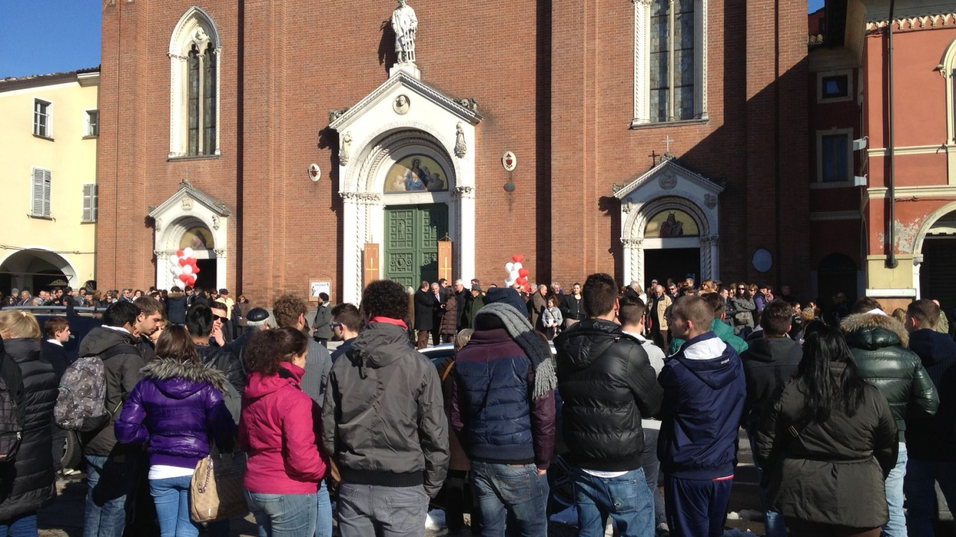 Cortemaggiore commossa per l'ultimo saluto a Nicola Zaffignani
