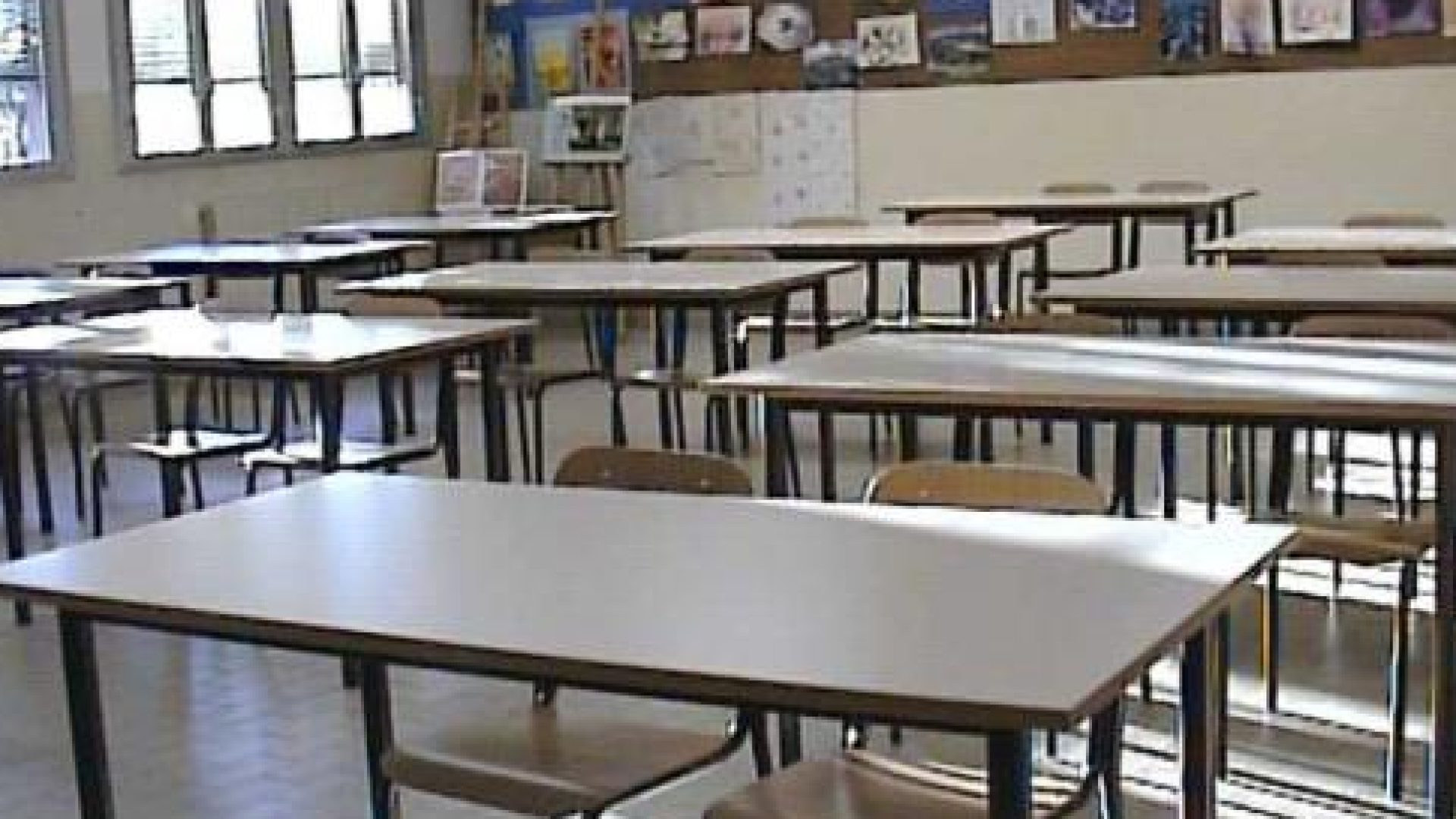 Scuola, quasi 150 bidelli e impiegati in arrivo negli istituti piacentini