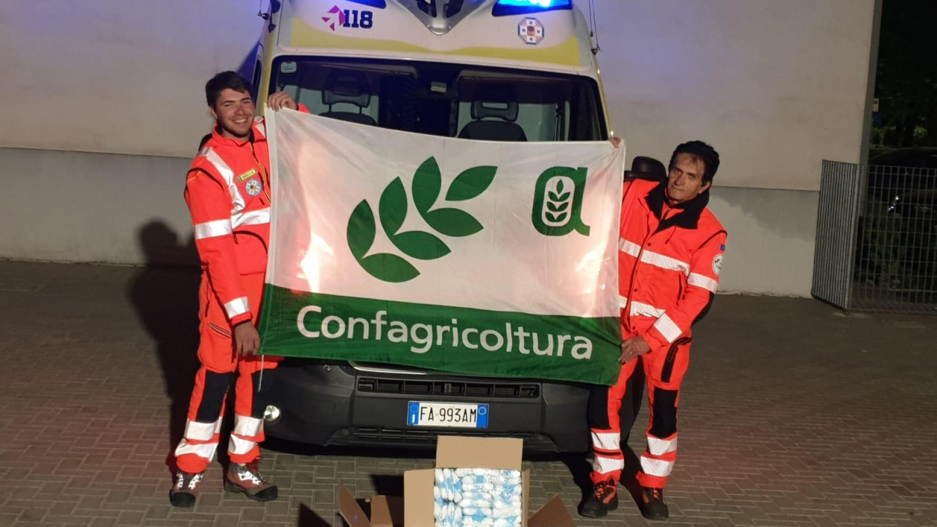 Dai giovani di Anga mascherine ad Anpas e 2.000 euro all'Ausl