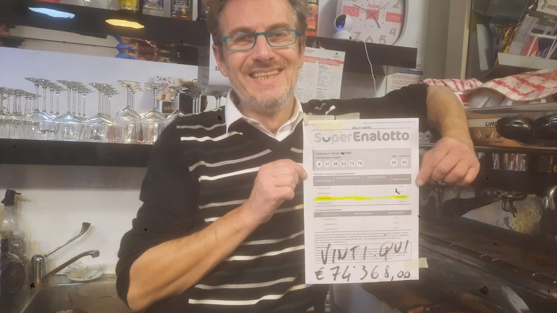 Cinque al Superenalotto: in un bar di Piacenza vinti 75mila euro