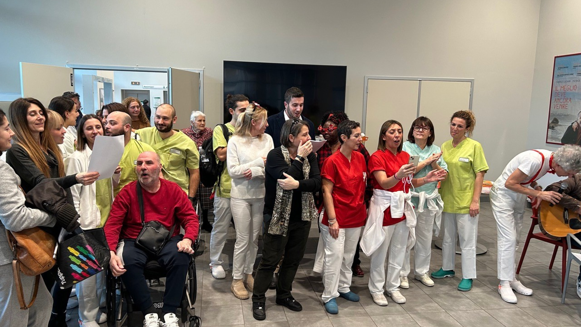 Fiorenzuola, al polo riabilitativo festa di Natale e volontari in corsia