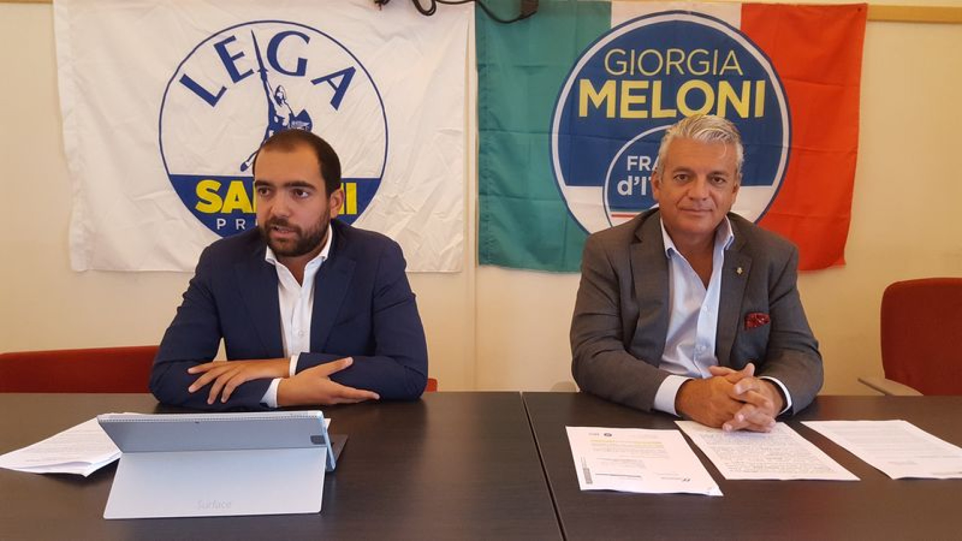 Chiusura biglietteria Fiorenzuola e treni stipati: ecco il dossier pendolari