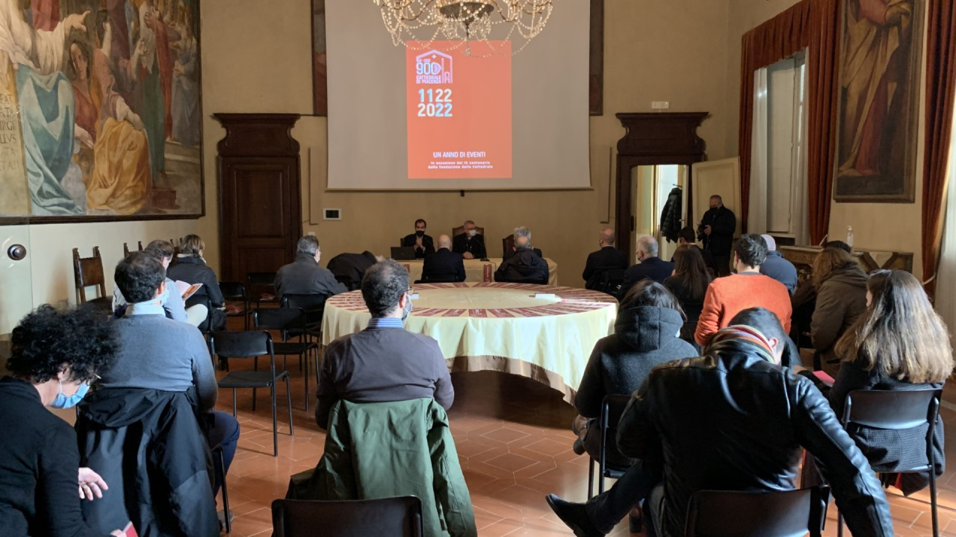 Duomo di Piacenza, un anno di eventi per celebrarne novecento