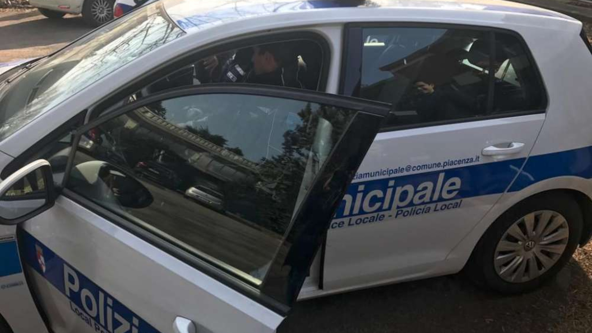 Un mese di "Targa system": 13mila veicoli controllati, 88 irregolari  con la revisione o l'assicurazione