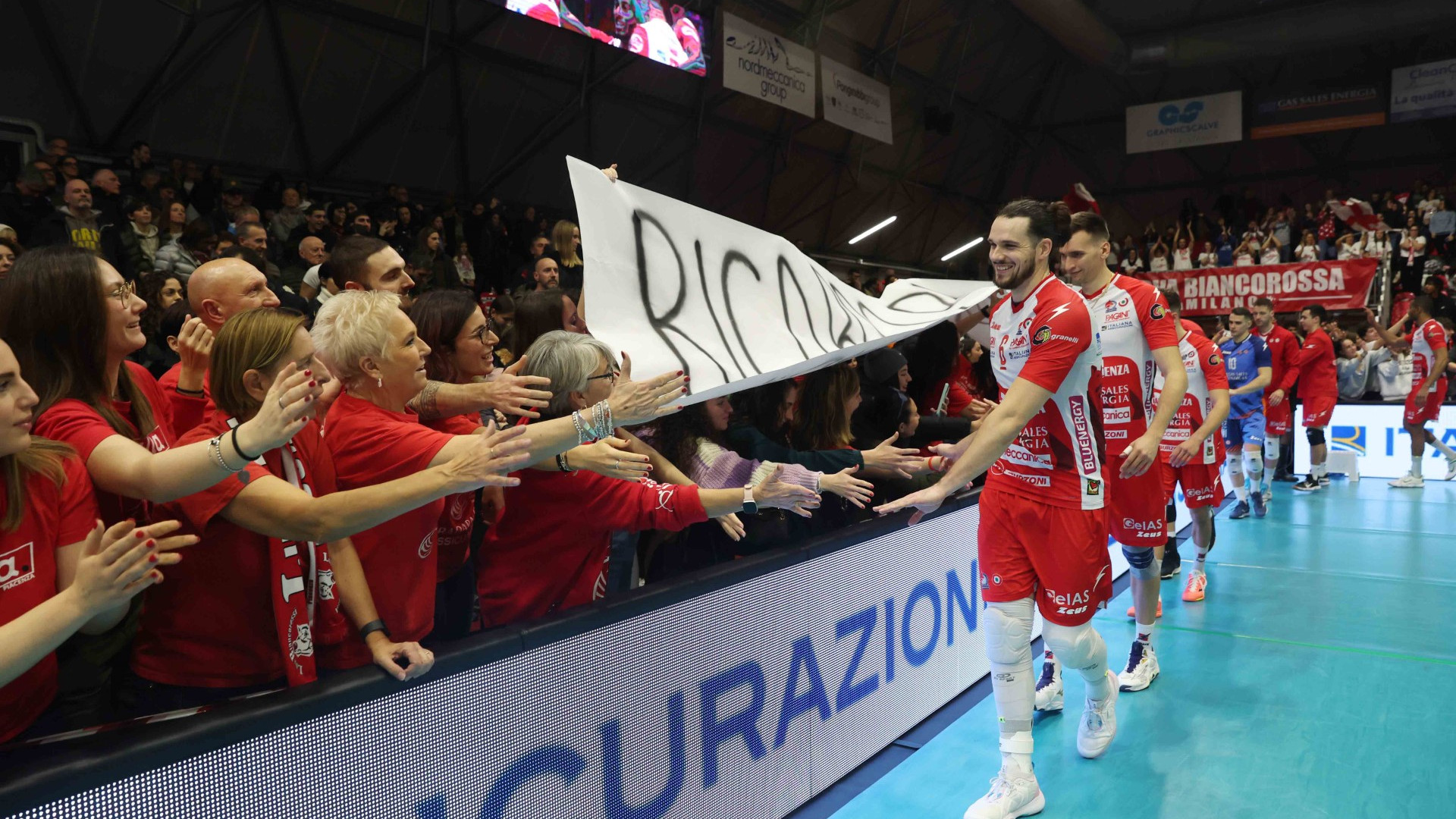 Questa volta il tie break sorride alla Gas Sales: Milano battuta in rimonta 3-2