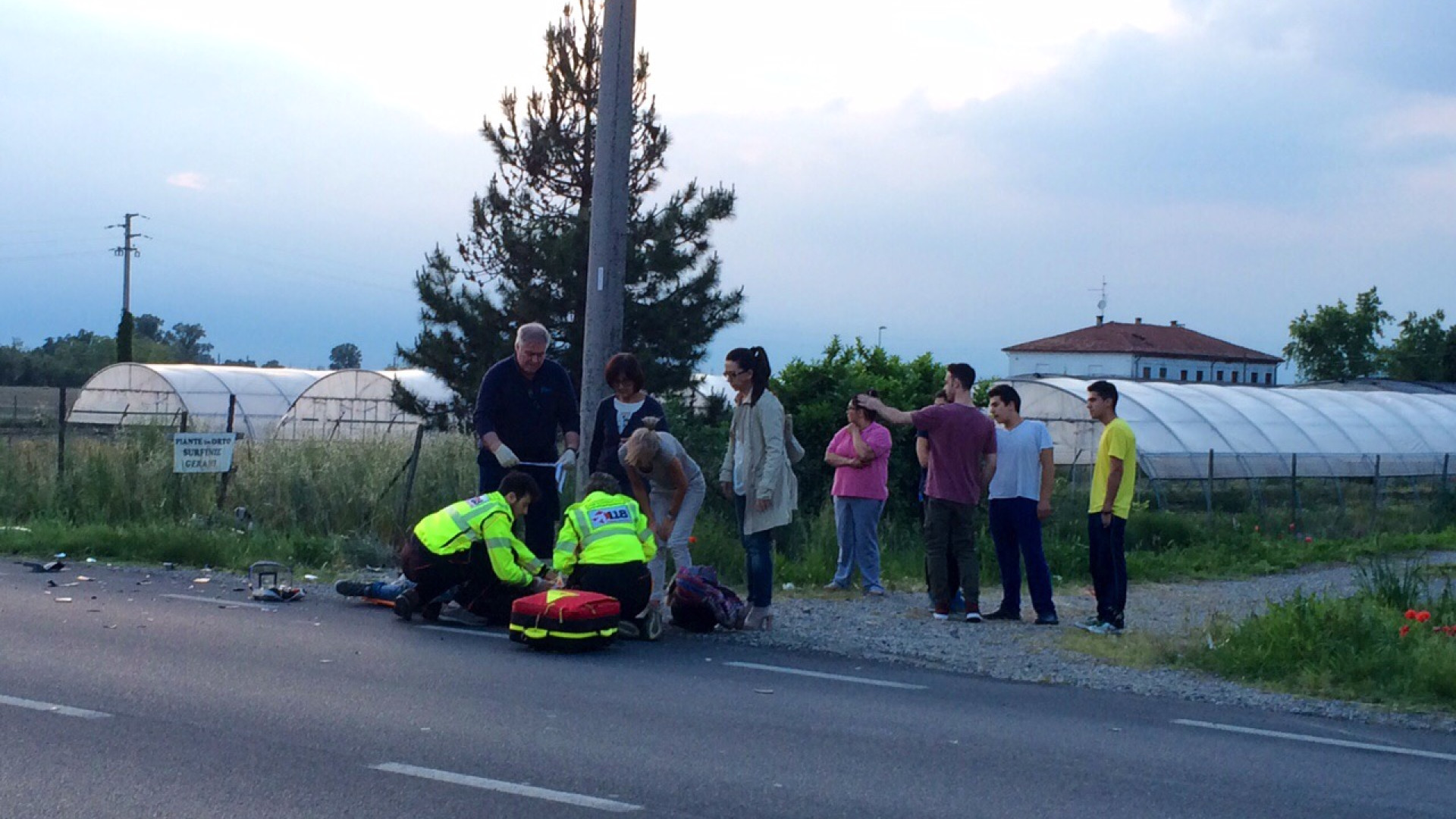Schianto auto-scooter a Ponte Tidone: un giovane al pronto soccorso