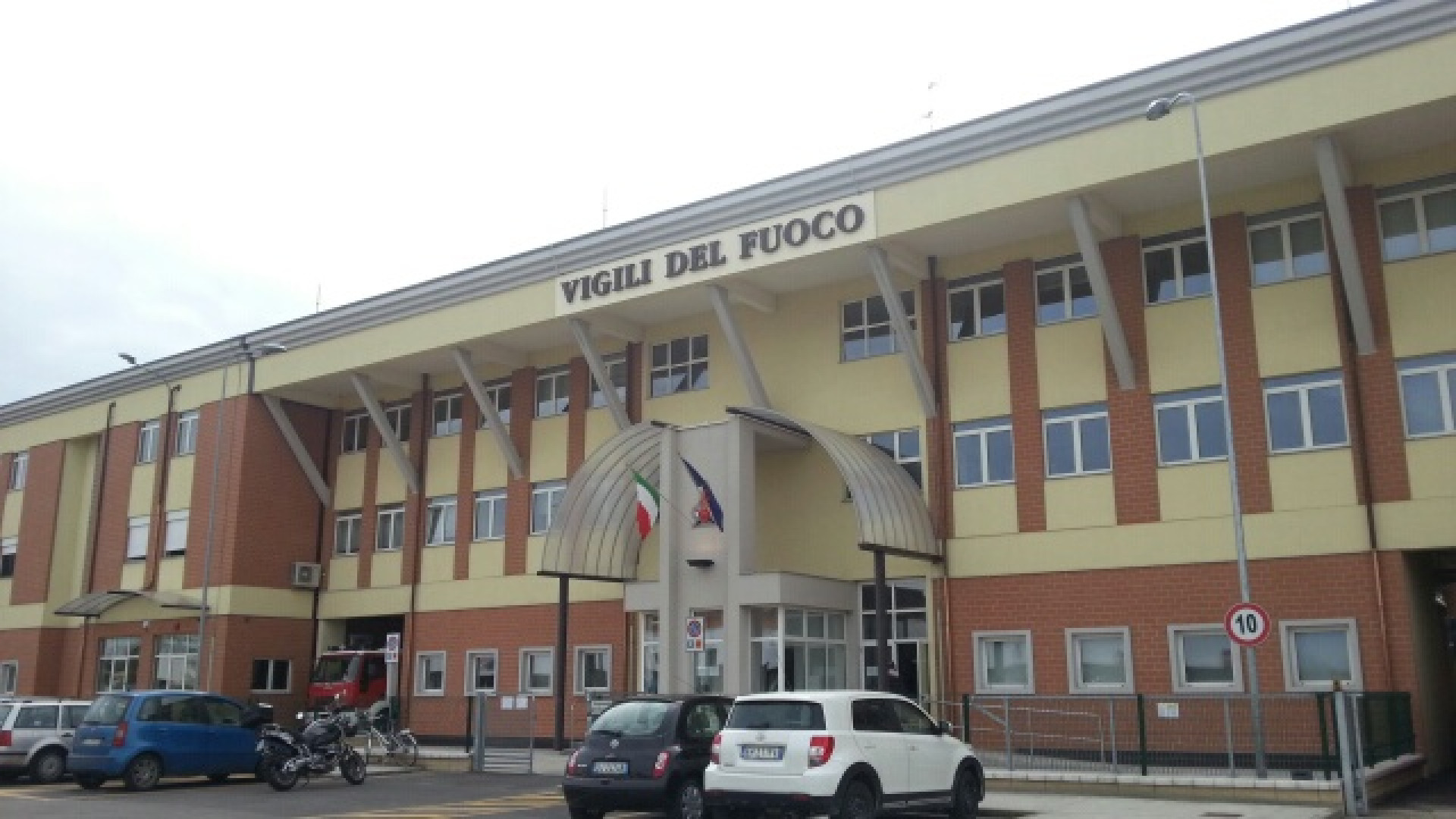 Vigili del fuoco in pensione, presentata la nuova sede dedicata a Dino Romagnoli