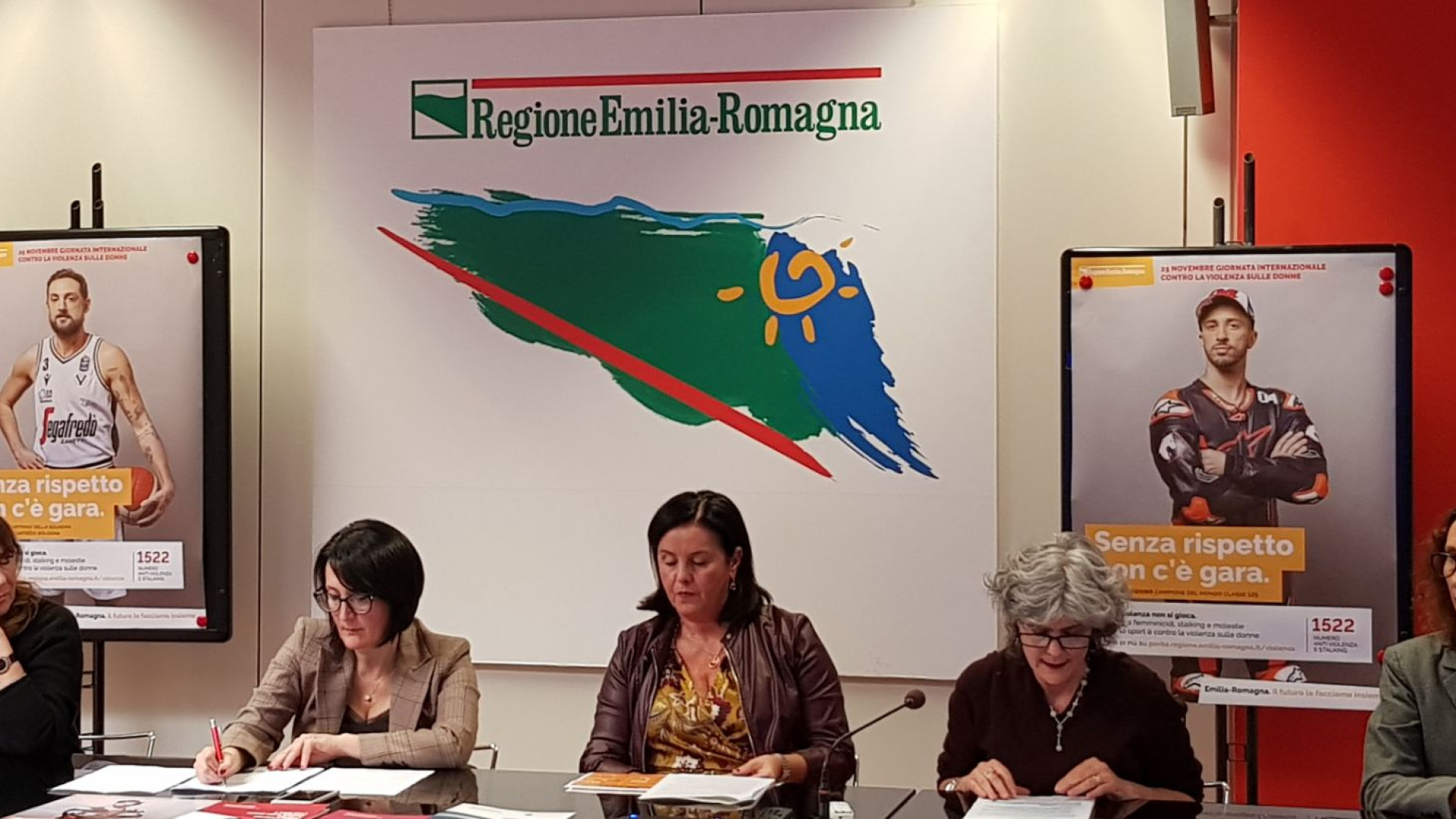 Emilia Romagna, Belinelli e Dovizioso testimonial contro la violenza sulle donne