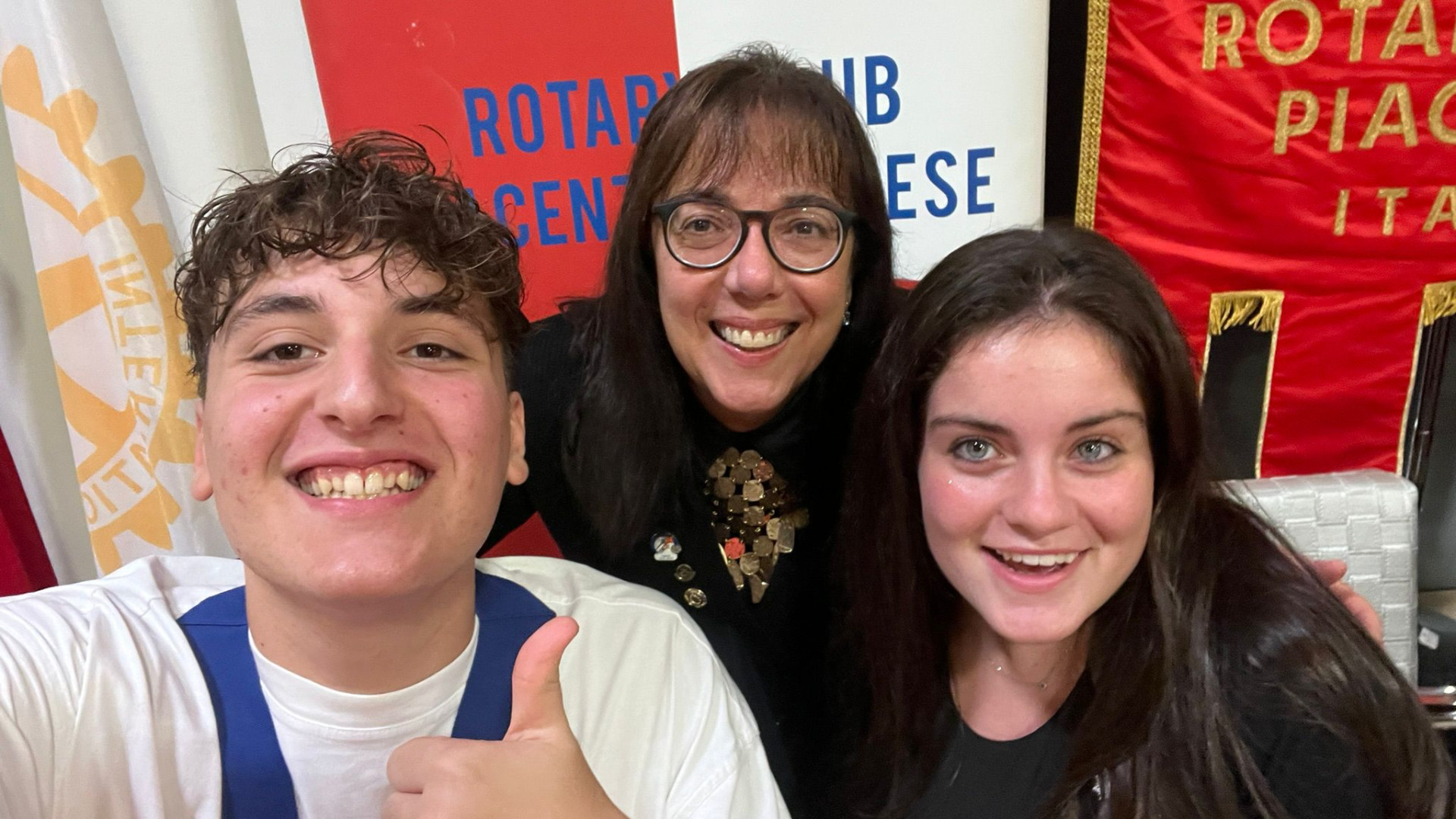 Domani il Rotary presenta| i programmi di studio per |i giovani all'estero