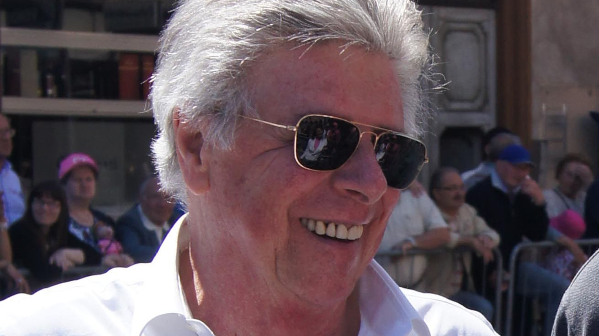 Un'ambulanza in dono alla Pubblica per ricordare Alberto Ginofero