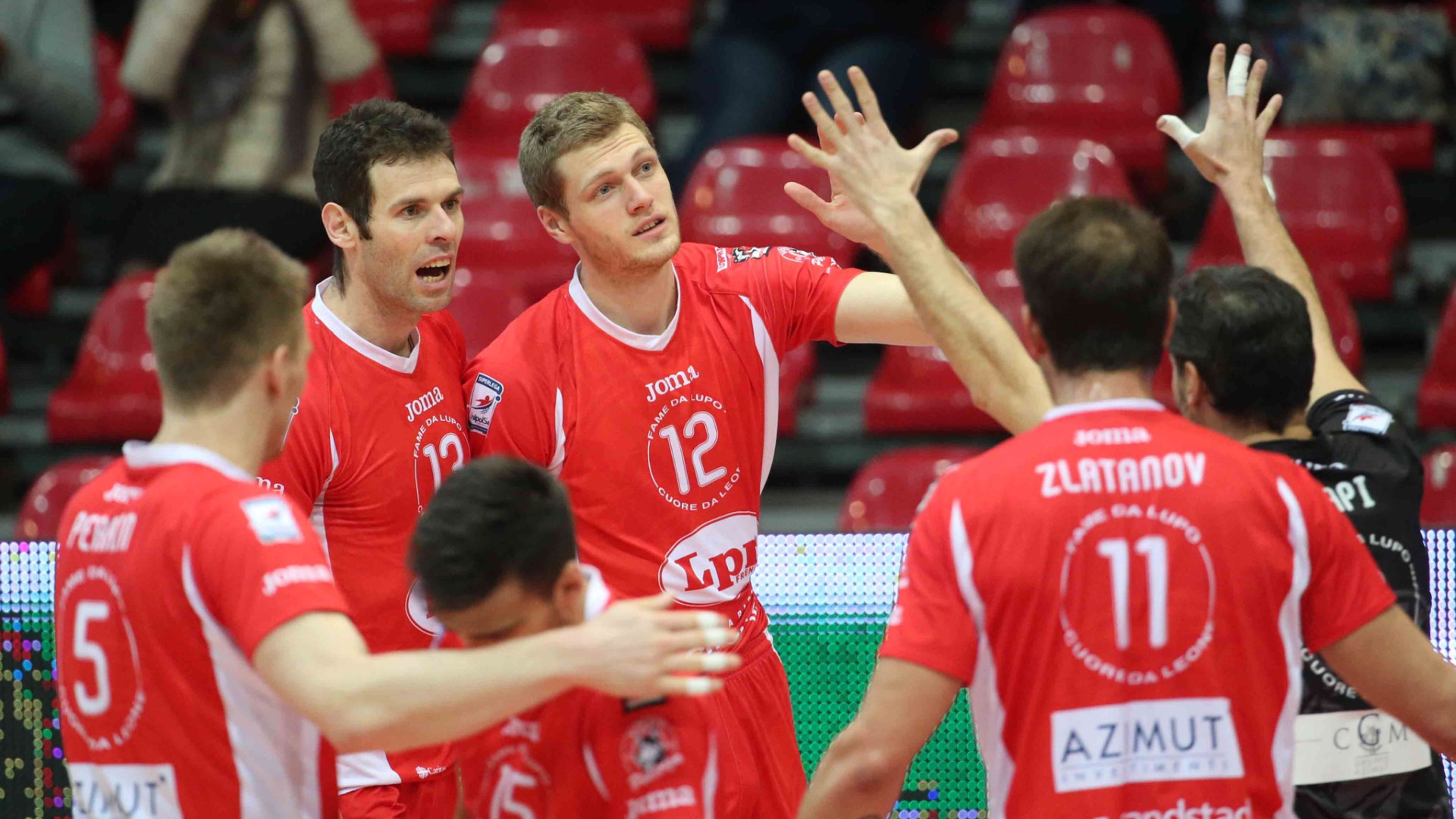 Play off Challenge: risveglio Lpr, Ravenna piegata in tre set al Palabanca