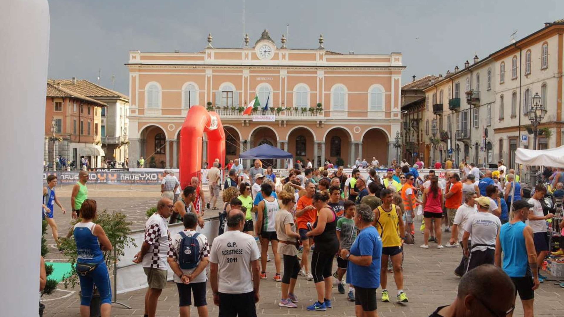 Stracastello, oltre 500 marciatori per la 20esima edizione