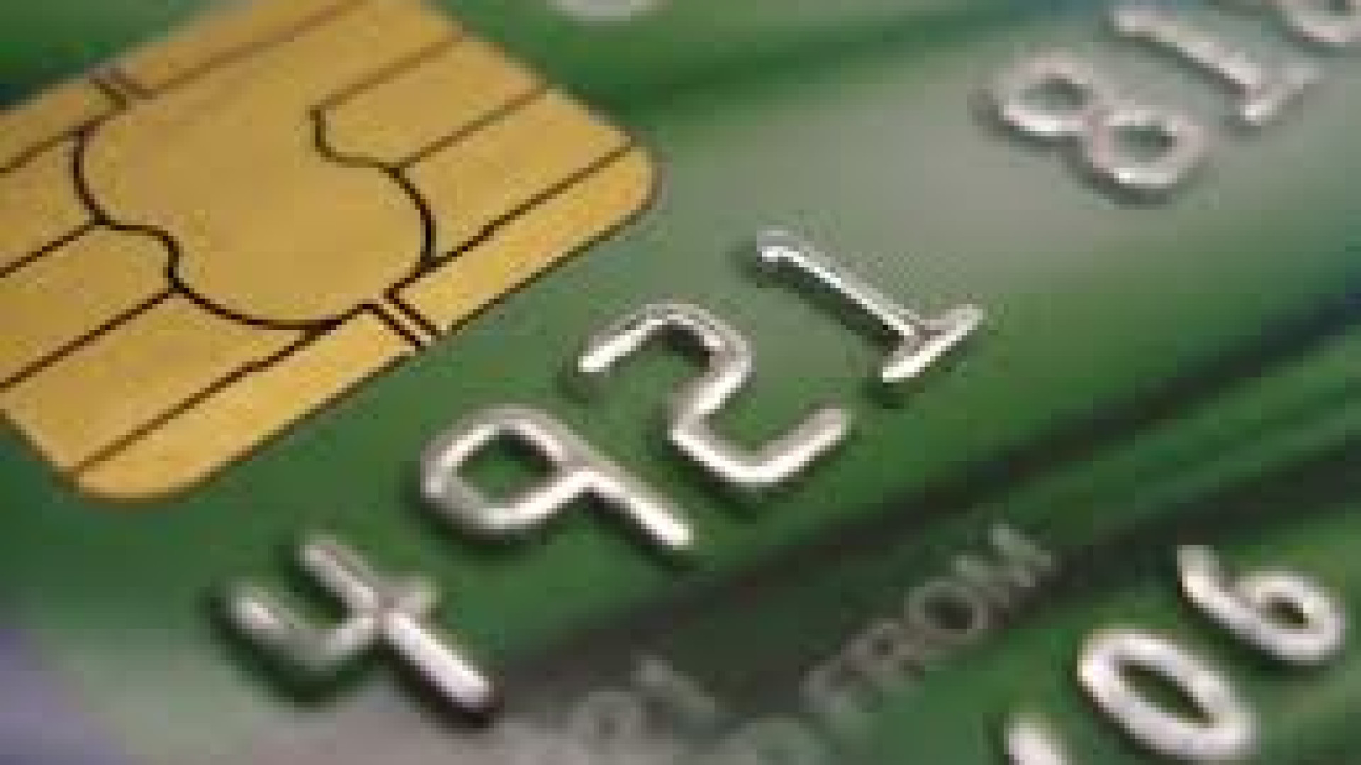 Shopping con 7 carte di credito clonate, 30enne lodigiano in manette