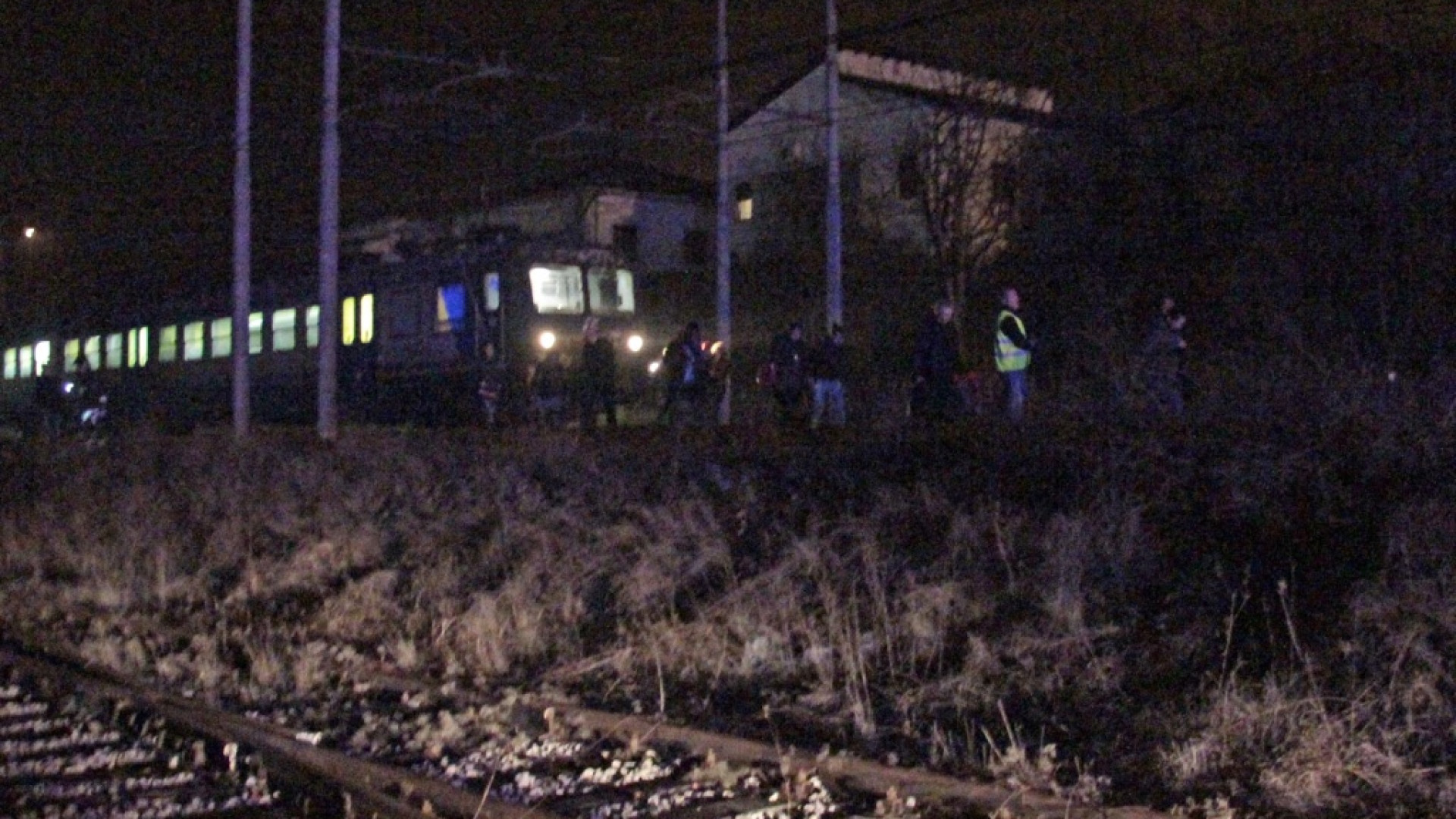 Tragedia sui binari a Castello: 45enne muore investito dal treno