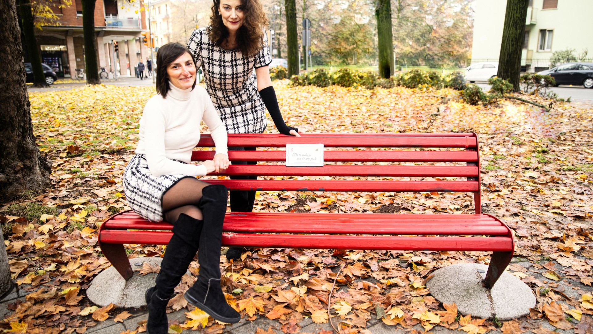 Piacentine diventano "donne che contano" per dire no alla violenza con un calendario