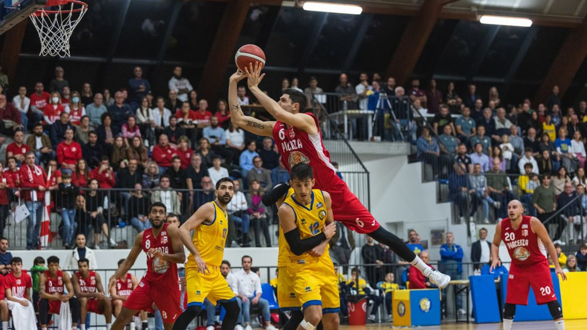 Basket Serie B, Bakery e Fiorenzuola sconfitte da Ozzano e Fabriano