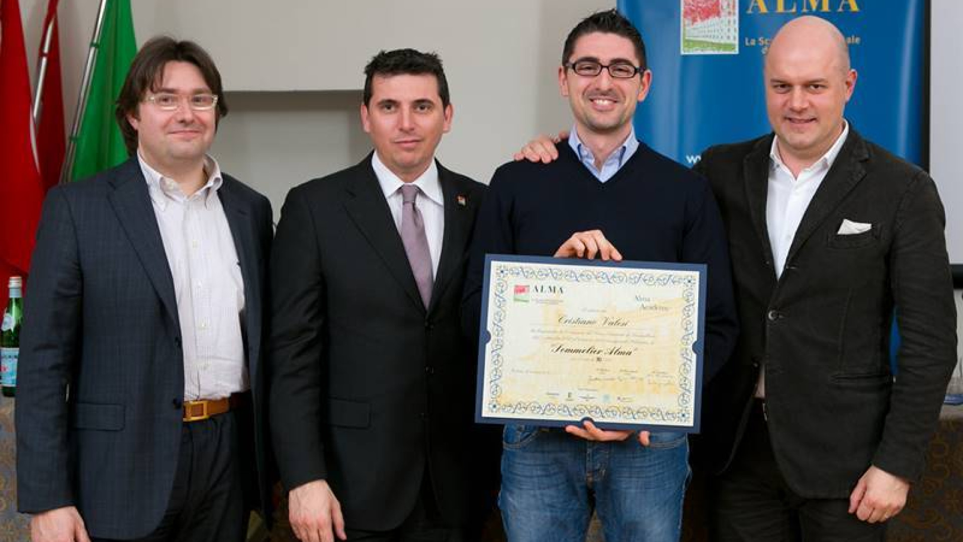 Cristiano Valesi, neo diplomato sommelier ad Alma, con una tesi sul Piston