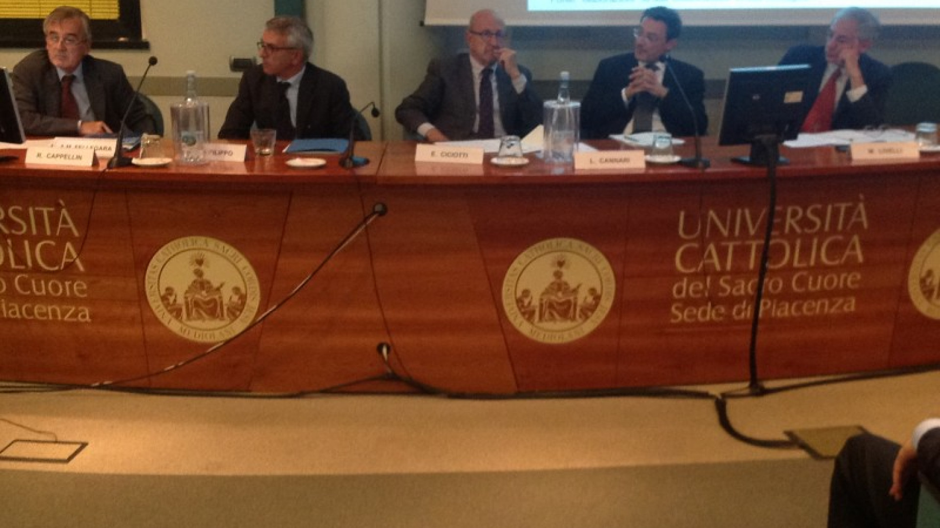 Economia in Emilia Romagna: 2012 negativo, investimenti calati del 15%