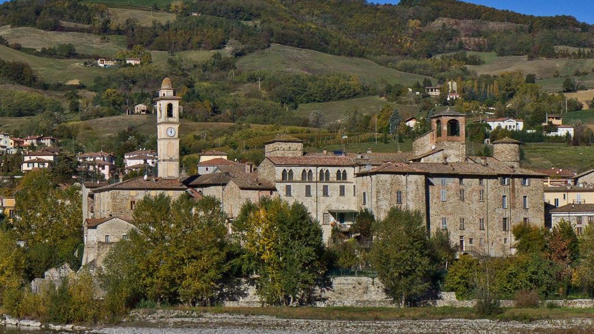Travo: restauro da 400mila euro per il torrione del castello Anguissola