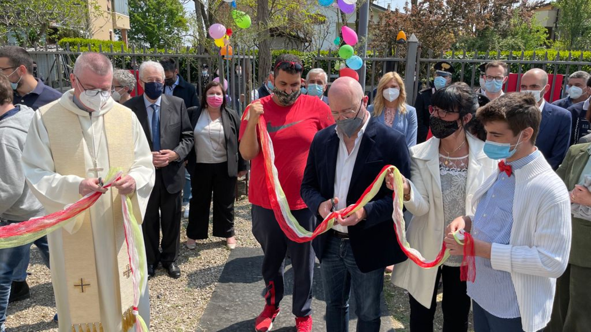 Inaugurato il centro che dà lavoro ai ragazzi autistici. "Dedizione verso i più fragili"