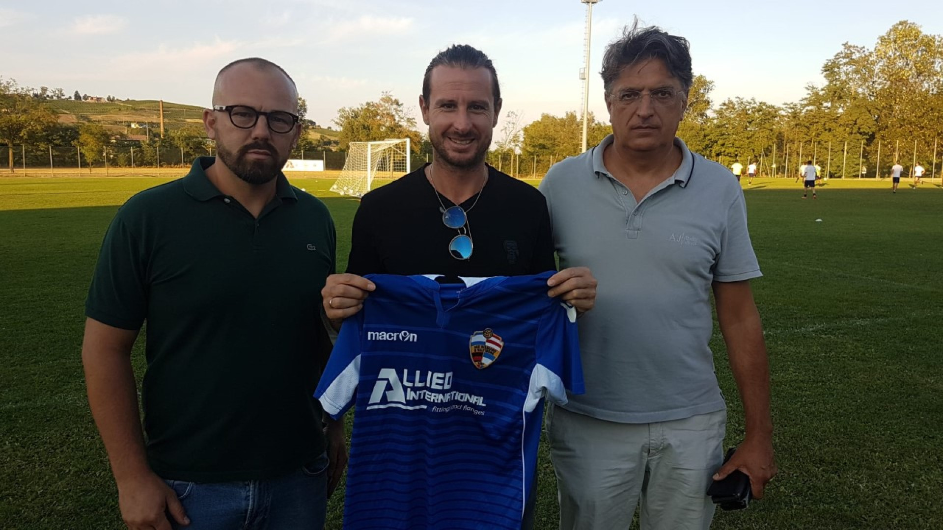 Cacia si presenta al Nibbiano: "Voglio segnare tanti gol anche tra i Dilettanti"