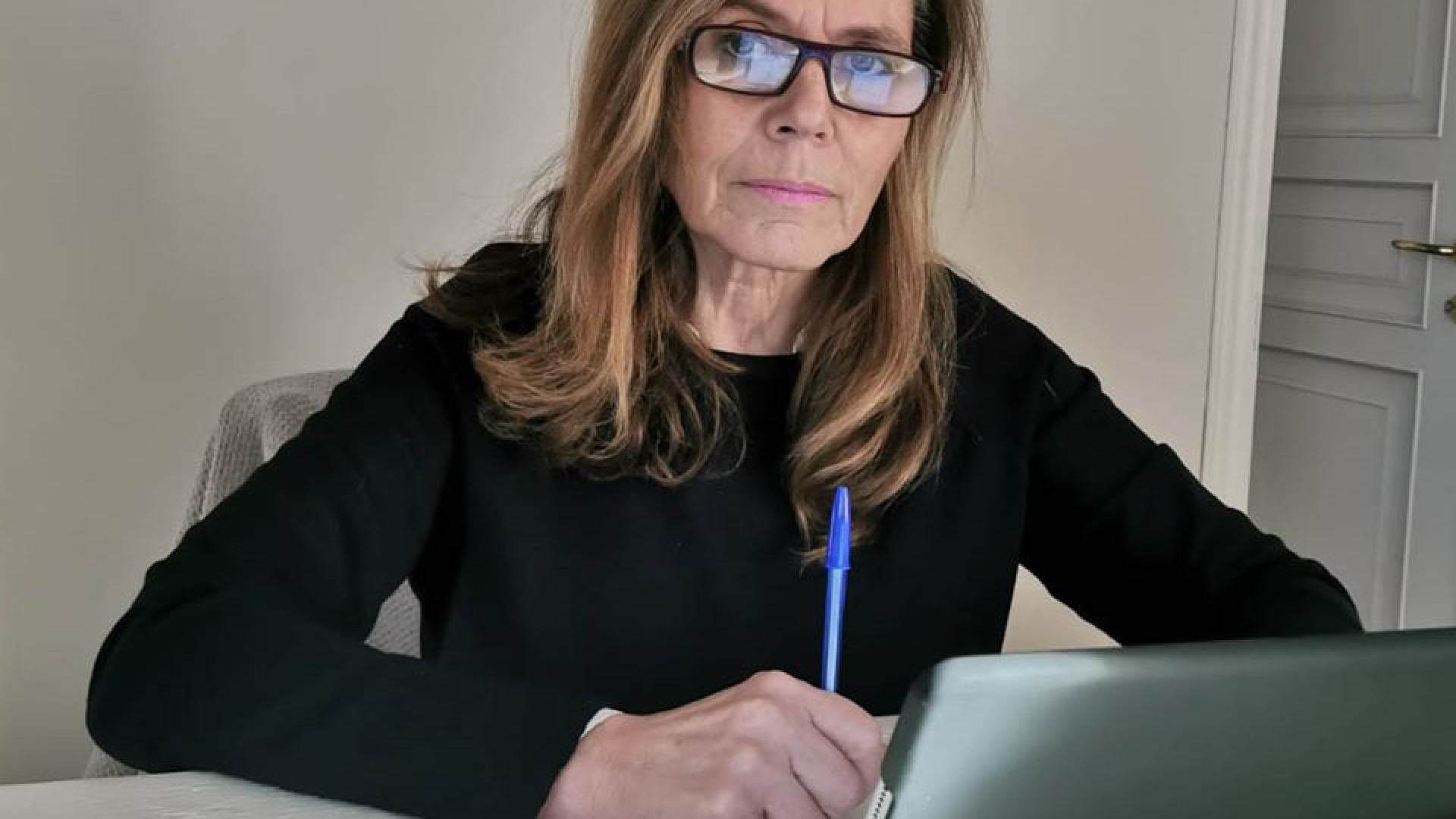 Patrizia Barbieri, gradimento al 56,5%. Sale il consenso di Bonaccini