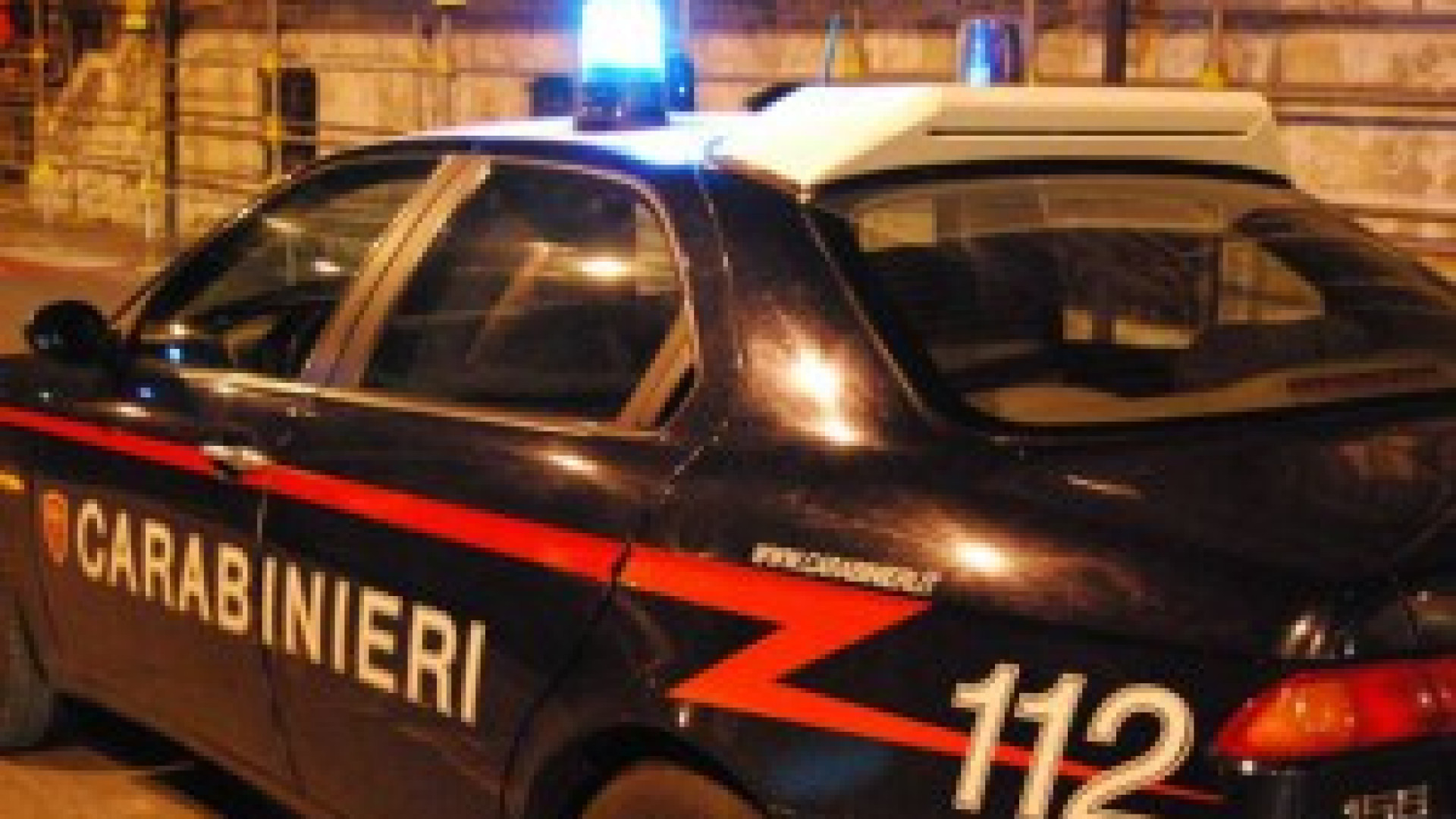 Tentano il furto in abitazione: denunciati due fratelli piacentini