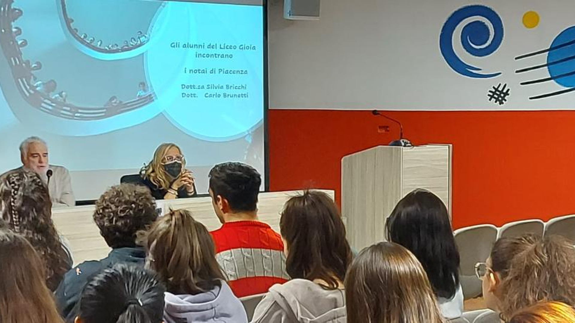 Scegliere la professione del futuro, i notai piacentini incontrano gli studenti