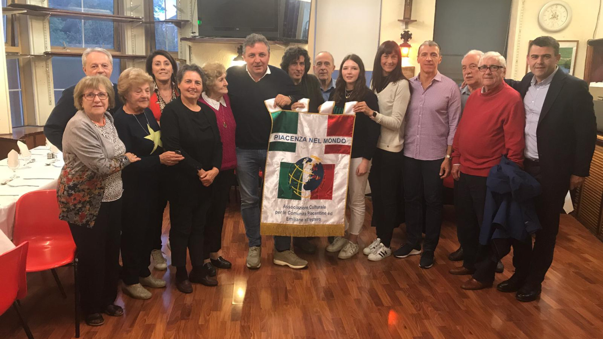 A Londra l'abbraccio dei piacentini agli emigrati. In trecento alla festa